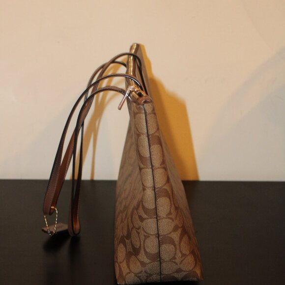 Coach Zip Top Tote Bag In Signature Canvas - Picture 6 of 7